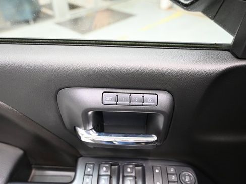 Used 2017 GMC Sierra 1500 Denali image 30