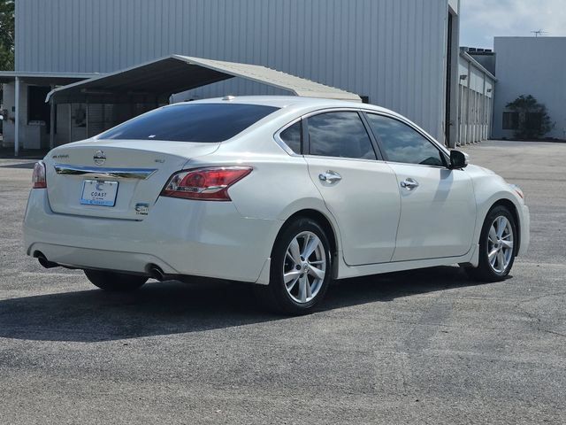 Used 2013 Nissan Altima 2.5 SV w/ 2.5SV Convenience Pkg FWD image 6