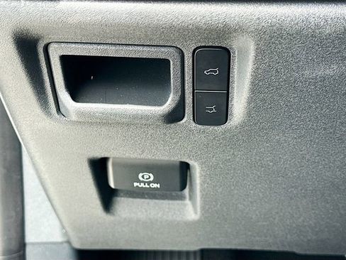 Used 2025 Ford Expedition Max Active image 10