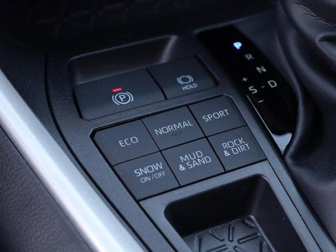 New 2025 Toyota RAV4 LE image 17