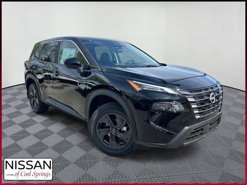 New 2026 Nissan Rogue SV FWD image 1