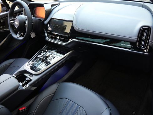 New 2026 Aston Martin DBX 707 image 10