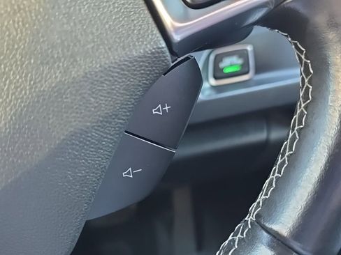 Certified 2020 Chevrolet Camaro LT RWD image 24