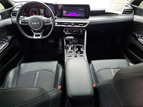 Used 2022 Kia K5 GT-Line image 10