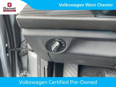 Certified 2024 Volkswagen Jetta SEL FWD image 17