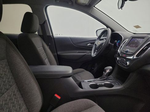 Used 2023 Chevrolet Equinox LT w/ Driver Convenience Package image 21