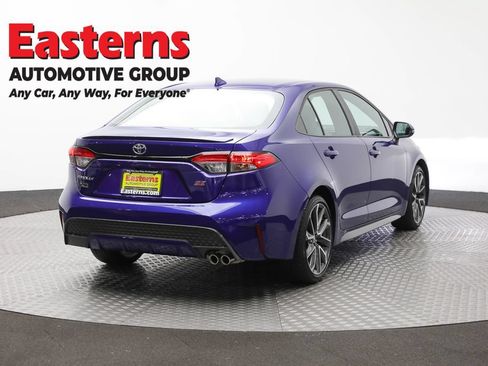 Used 2022 Toyota Corolla SE FWD image 5