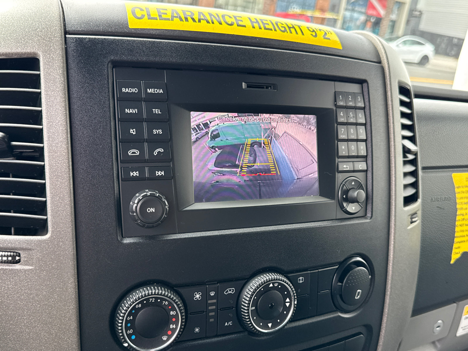 Used 2018 Mercedes-Benz Sprinter 2500 image 18