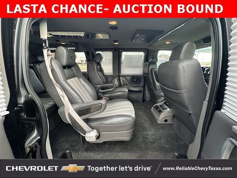 Used 2014 Chevrolet Express 1500 image 14