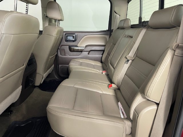 Used 2016 GMC Sierra 2500 Denali w/ Duramax Plus Package AWD/4WD image 15