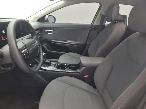 Used 2025 Kia K4 FWD image 17