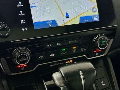 Used 2020 Honda CR-V Touring image 17