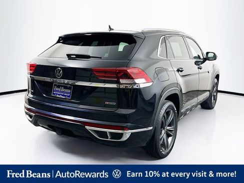 Used 2022 Volkswagen Atlas Cross Sport SEL R-Line AWD/4WD image 9