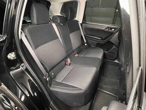 Used 2018 Subaru Forester 2.5i Premium image 11