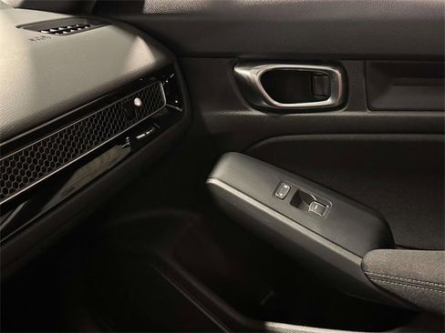 Certified 2024 Honda Civic Sport image 25