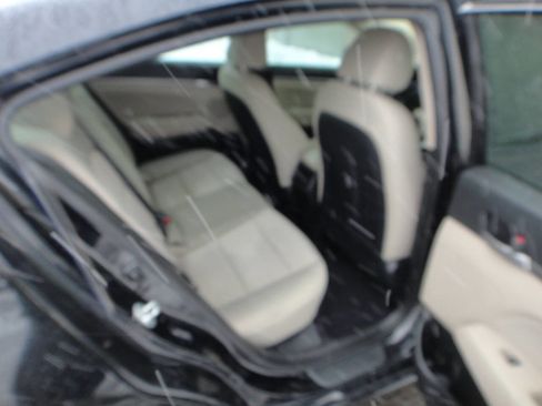 Used 2018 Hyundai Elantra SEL image 11