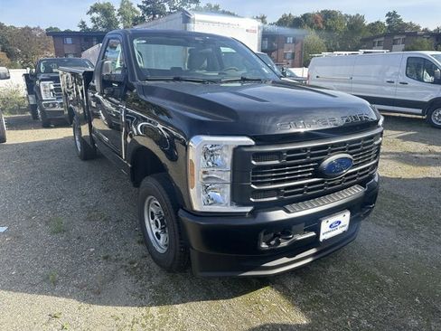 New 2026 Ford F250 XL image 3