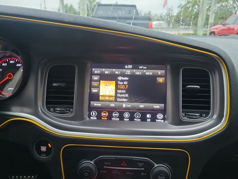 Used 2019 Dodge Charger R/T image 26