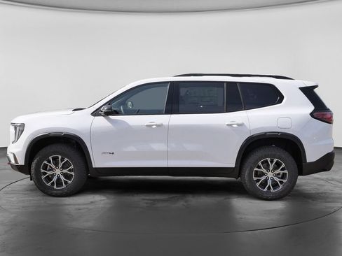 New 2026 GMC Acadia AT4 w/ Luxury Package AWD/4WD image 9