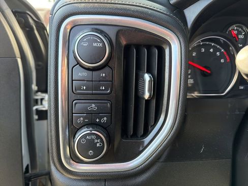 Used 2020 Chevrolet Silverado 1500 LT w/ All-Star Edition image 46