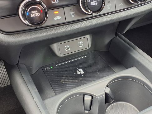 New 2027 Honda HR-V LX image 10