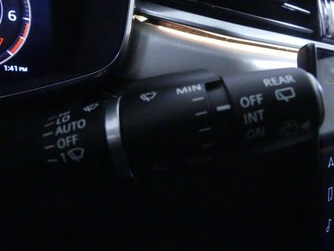 Used 2024 Jaguar F-PACE R-Dynamic S AWD/4WD image 20