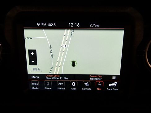 Used 2022 Jeep Wrangler Unlimited Sahara w/ Cold Weather Group image 24