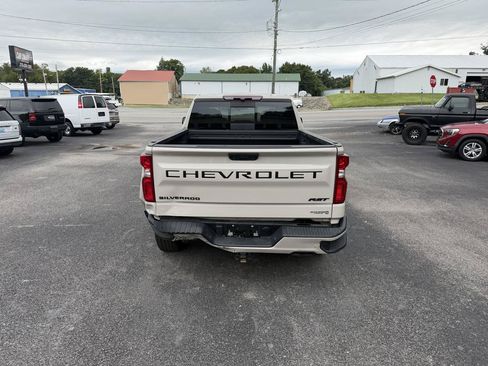 Used 2026 Chevrolet Silverado 1500 RST w/ Dark Appearance Package AWD/4WD image 4