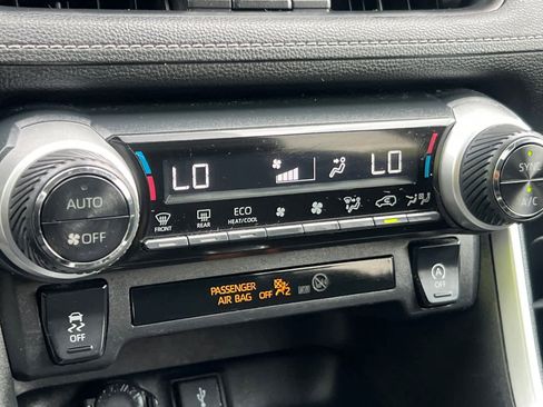 Certified 2021 Toyota RAV4 XLE Premium FWD image 22