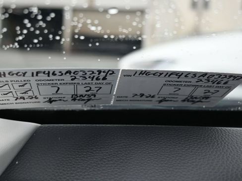 Used 2025 Honda Accord SE image 6