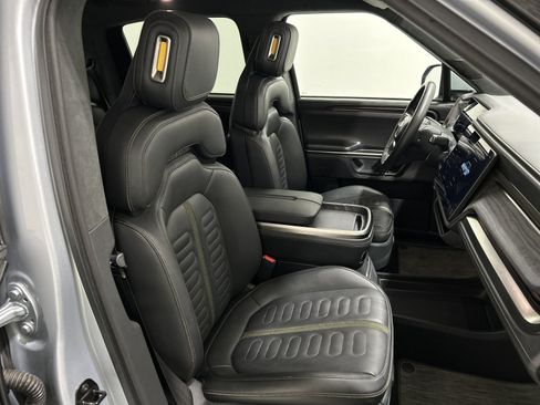 Used 2023 Rivian R1T Adventure AWD/4WD image 25