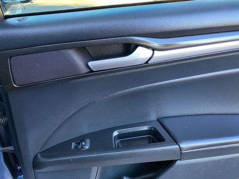 Used 2019 Ford Fusion Energi Titanium image 36