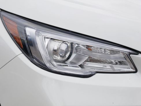 Used 2022 Subaru Ascent Touring AWD/4WD image 16