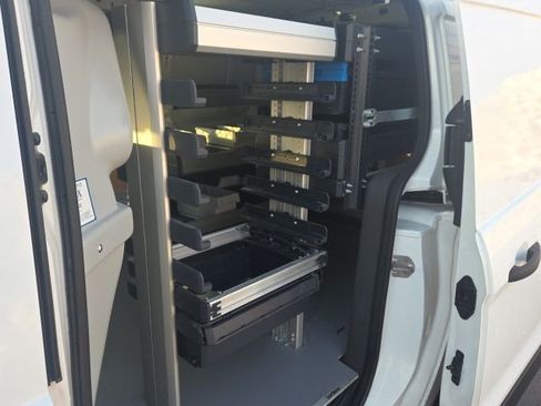 Certified 2023 Ford Transit Connect XL image 17