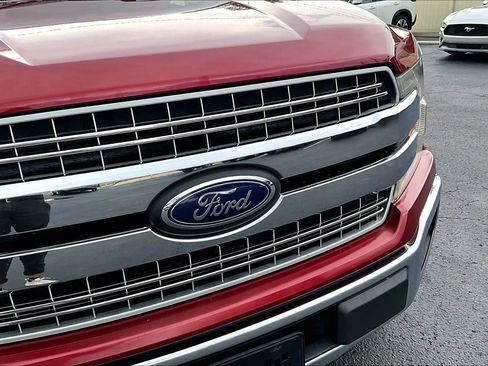 Used 2018 Ford F150 Lariat RWD image 31