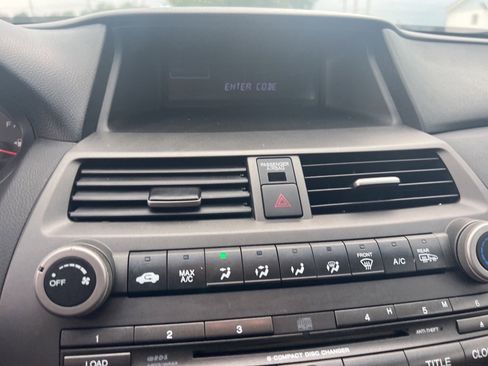 Used 2011 Honda Accord EX image 34