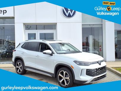 New 2026 Volkswagen Tiguan SE