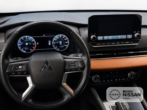Used 2022 Mitsubishi Outlander SEL AWD/4WD image 9