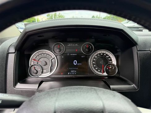 Used 2015 RAM 1500 Laramie w/ Convenience Group AWD/4WD image 35