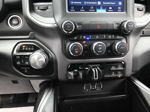Used 2022 RAM 1500 Laramie w/ Sport Appearance Package AWD/4WD image 15