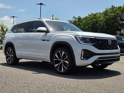 Used 2024 Volkswagen Atlas SEL Premium R-Line AWD/4WD image 7