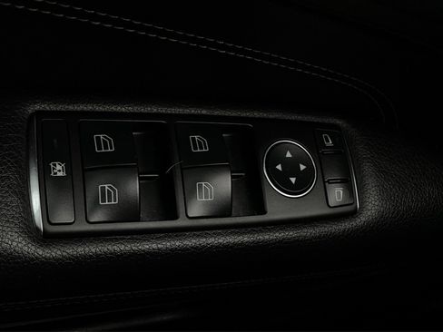 Used 2014 Mercedes-Benz E 350 Cabriolet image 41