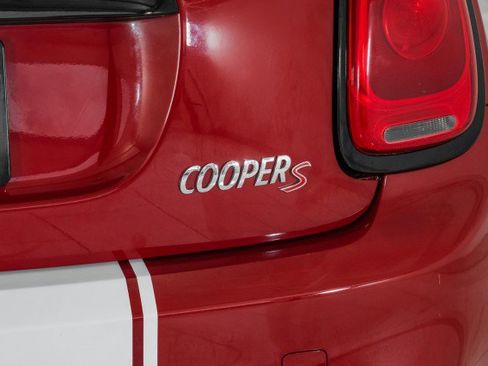 Used 2017 MINI Cooper S image 39