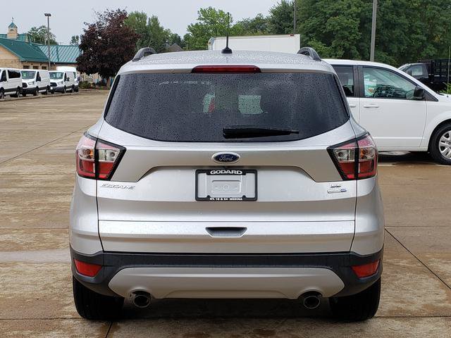 Used 2018 Ford Escape SE AWD/4WD image 4