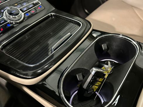 Certified 2023 Lincoln Nautilus Reserve AWD/4WD image 19