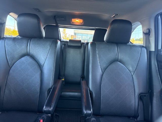 Used 2022 Toyota Highlander Platinum AWD/4WD image 22