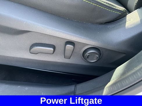 Used 2025 Subaru Outback Onyx Edition image 17