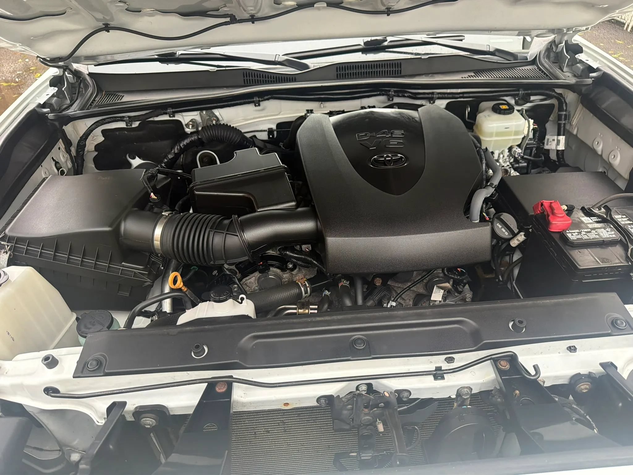 Used 2021 Toyota Tacoma TRD Off-Road AWD/4WD image 11
