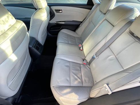 Used 2013 Toyota Avalon XLE Touring image 22