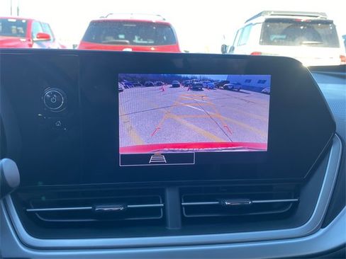 Used 2024 Chevrolet Trax RS w/ Driver Confidence Package image 28